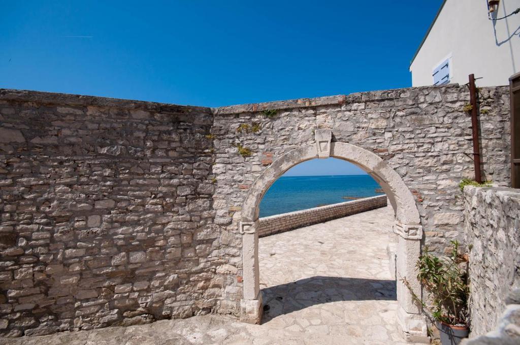 The Green House - 20M From The Beach Novigrad Istria المظهر الخارجي الصورة